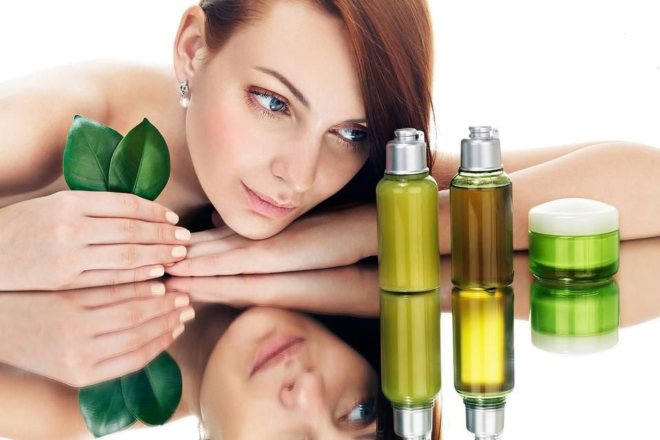 4 Reasons Natural Products Are A Treat To Your Skin